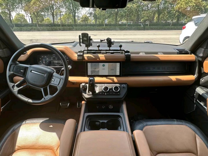 徐州21年路虎卫士4