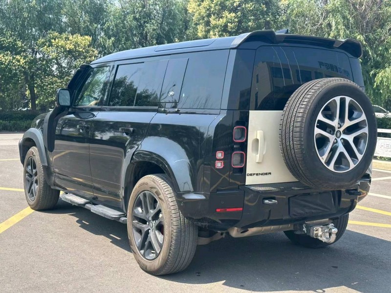 徐州21年路虎卫士7