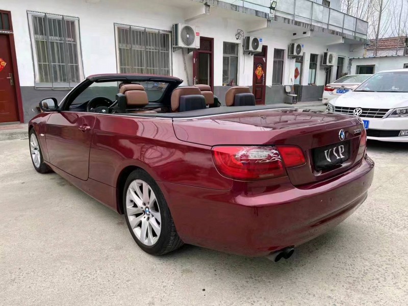 济宁11年宝马3系8