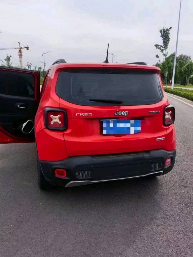 邯郸17年Jeep自由侠4