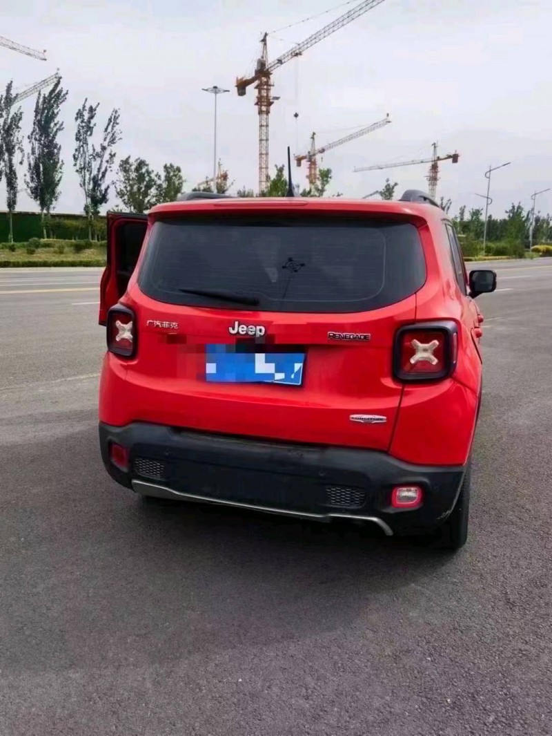 邯郸17年Jeep自由侠5