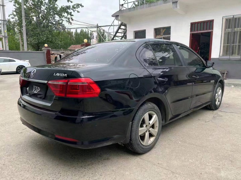 济宁18年大众朗逸7