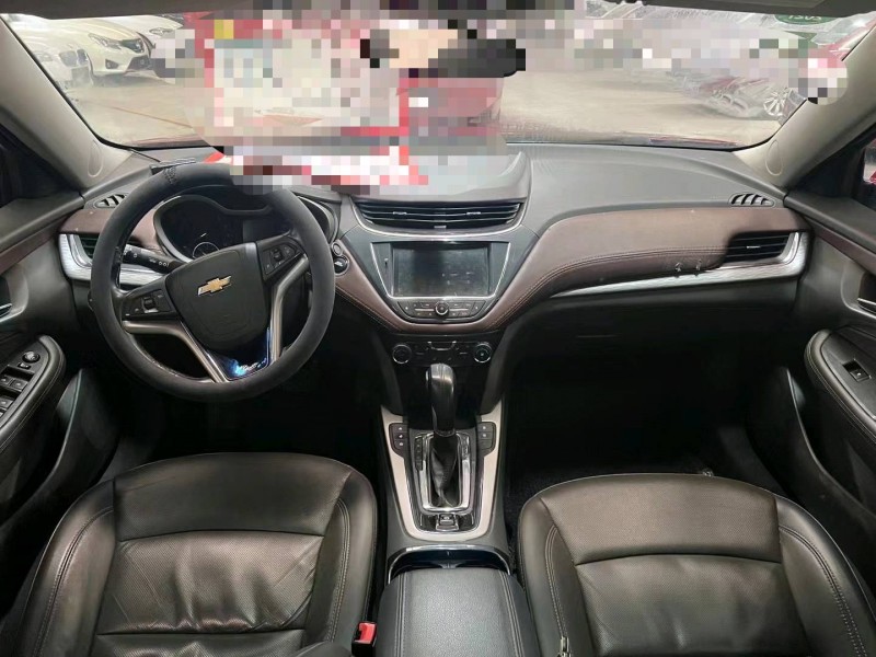 济宁17年雪佛兰迈锐宝5