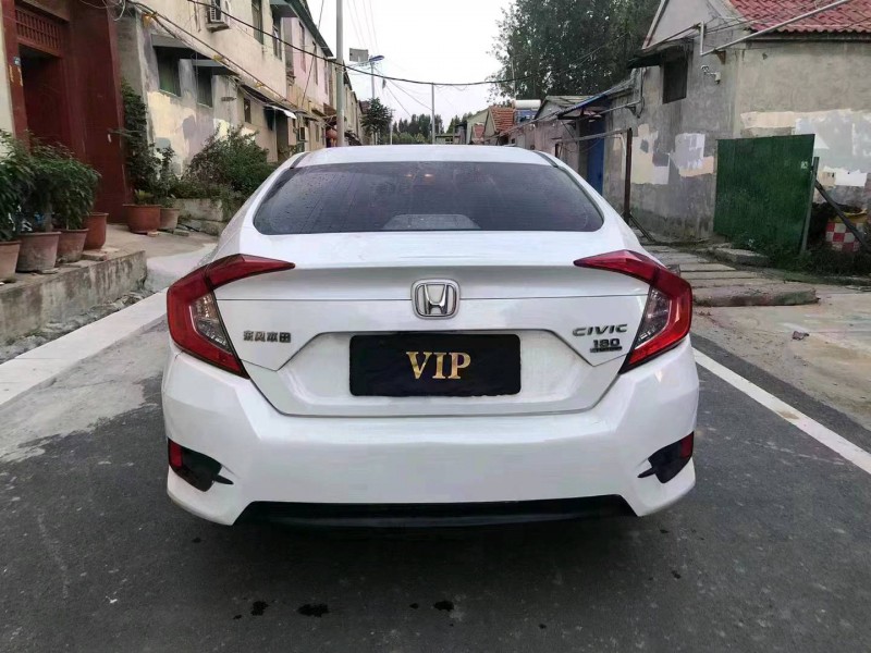 济宁18年本田思域9