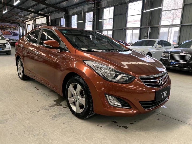 济宁13年现代朗动2