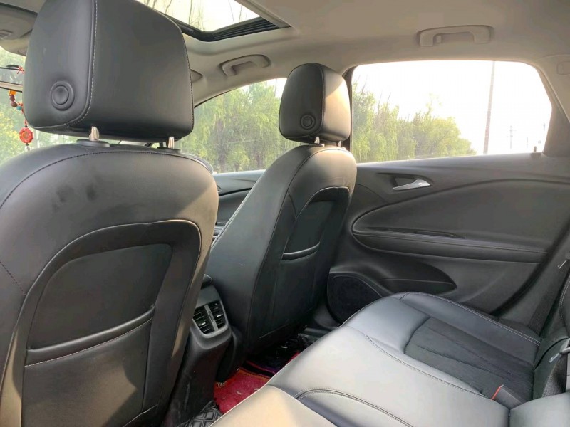 徐州21年别克威朗7