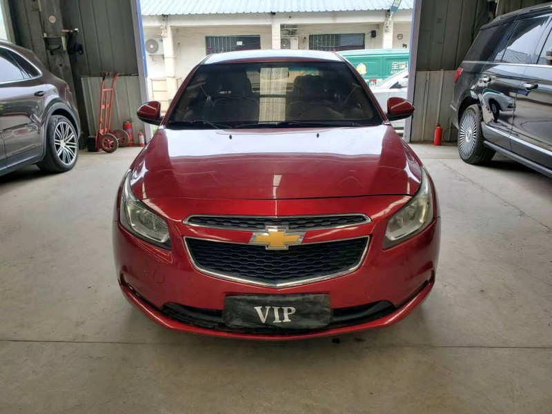 济宁16年雪佛兰科鲁兹1