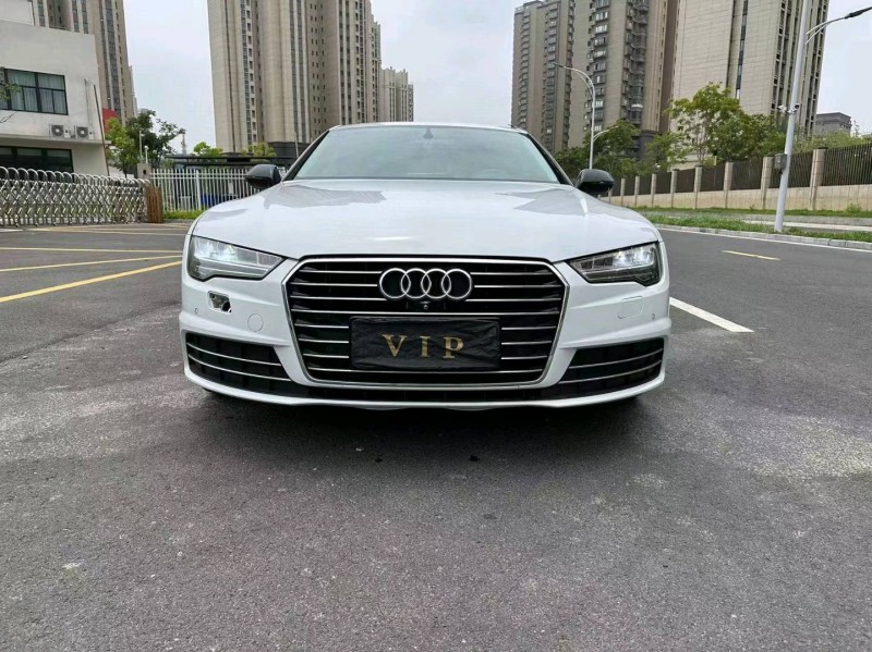 苏州18年奥迪A7L1