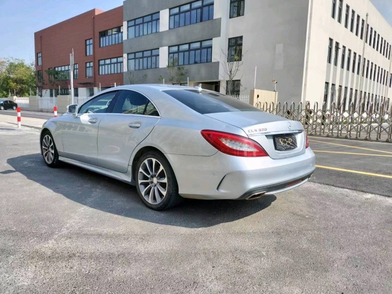 苏州15年奔驰CLS6