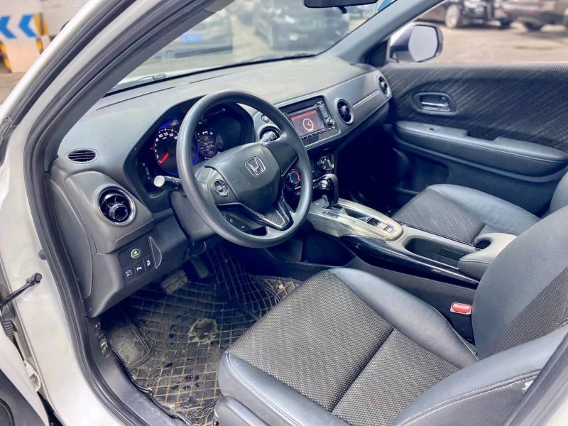 成都18年本田XRV6