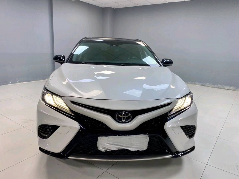 成都20年丰田凯美瑞1