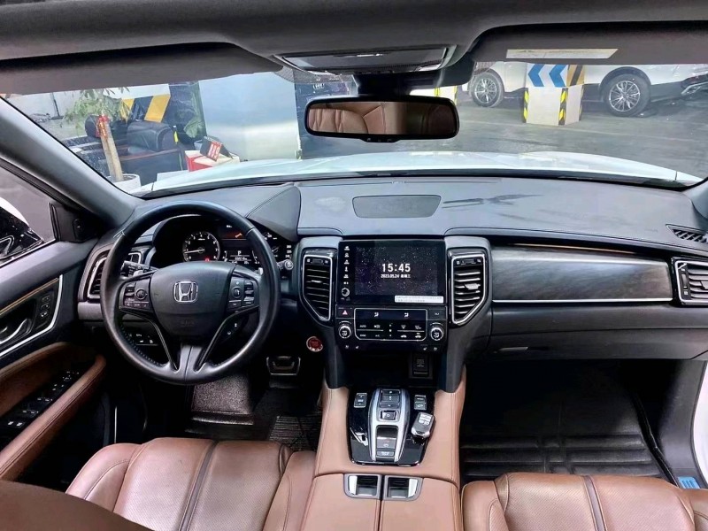 成都21年本田URV7