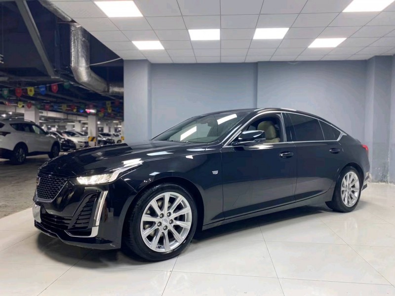 成都20年凯迪拉克CT54