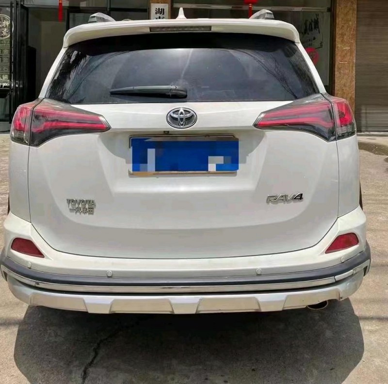 邵阳19年丰田RAV42
