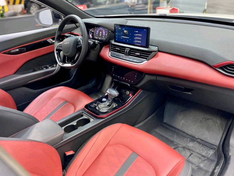 成都22年东风奕炫7