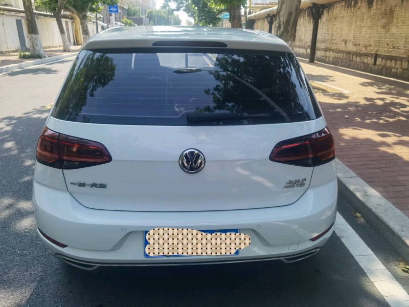 济南18年大众高尔夫9