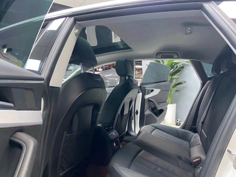 成都20年奥迪A57