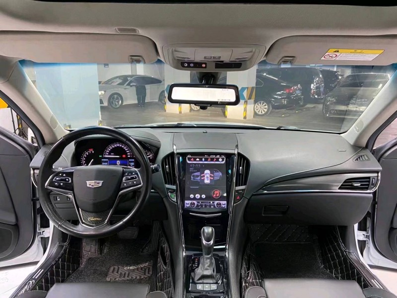 成都19年凯迪拉克ATS-L6