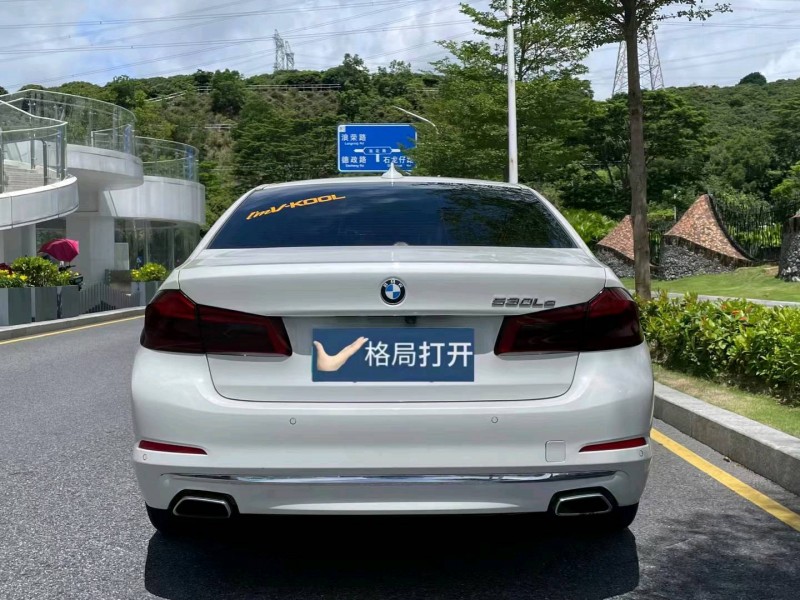 广州19年宝马5系8