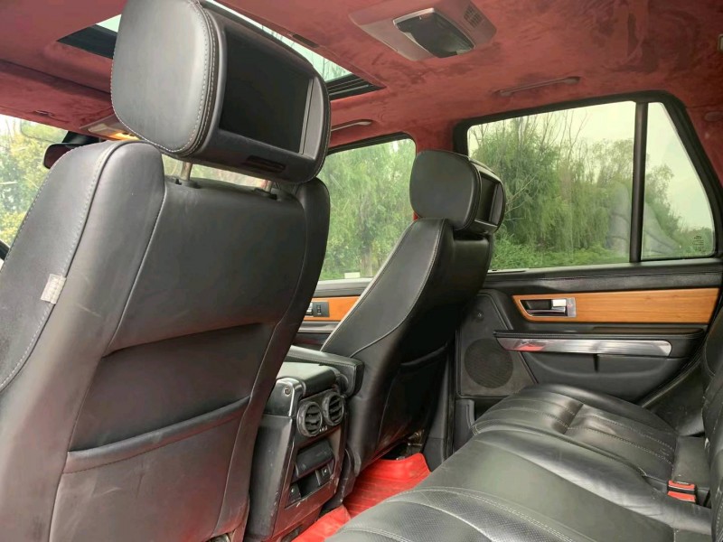 徐州12年路虎揽胜运动8