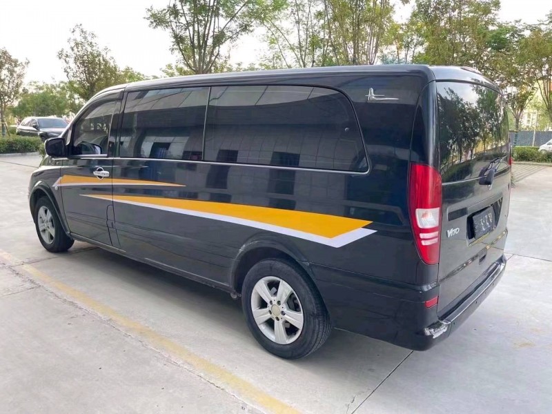 东营14年奔驰威霆6