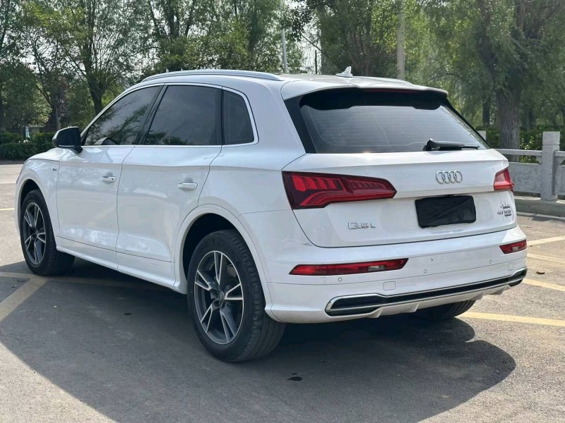 徐州19年奥迪Q57