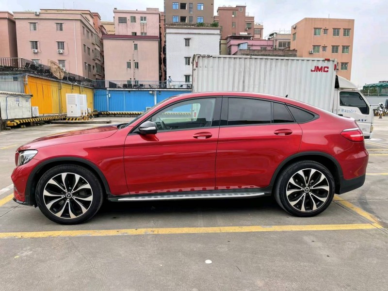广州17年奔驰GLC4