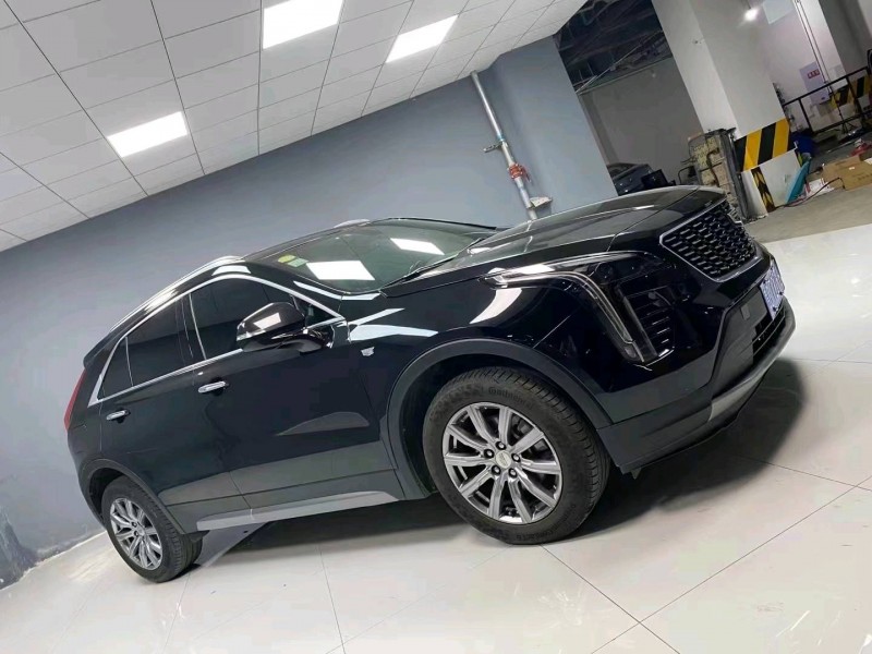 成都18年凯迪拉克XT42