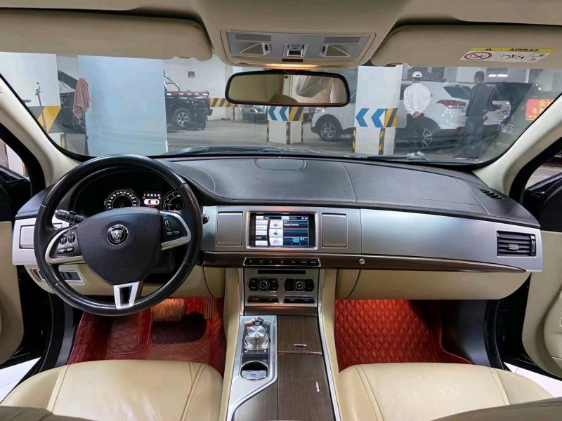 成都14年捷豹XF6