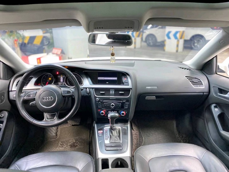 成都14年奥迪A56