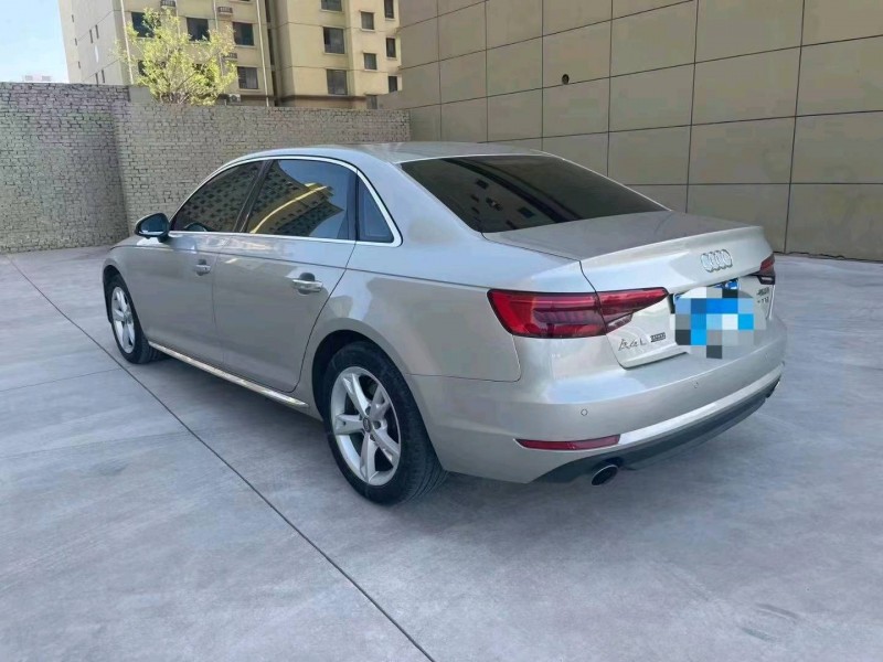 东营17年奥迪A4L4