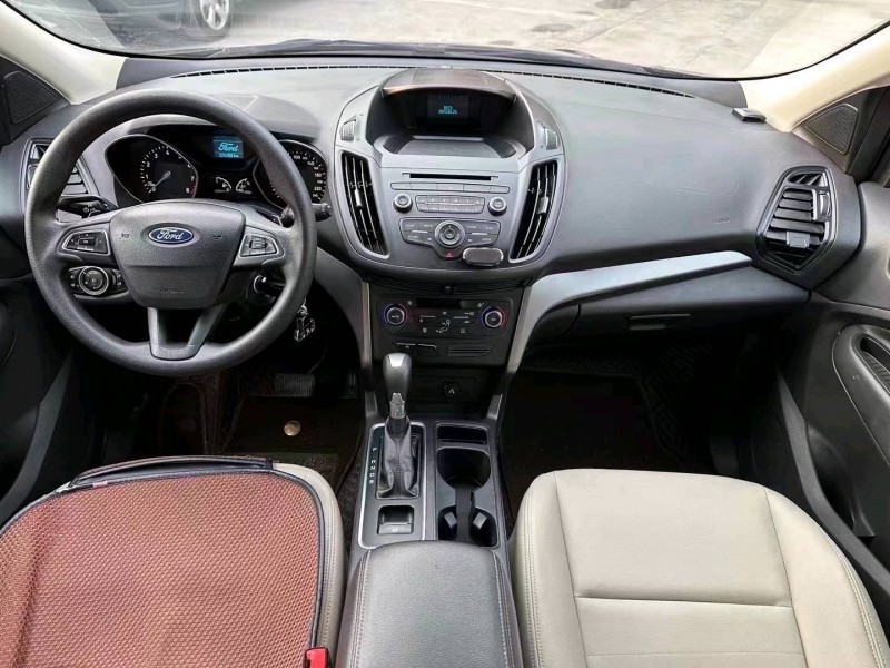 枣庄17年福特翼虎8