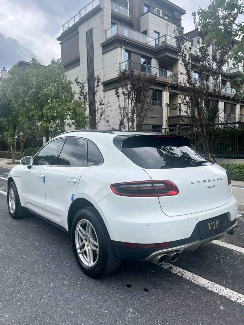 嘉兴15年保时捷Macan6