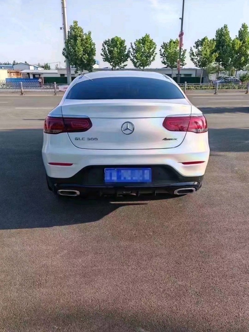 枣庄19年奔驰GLC4