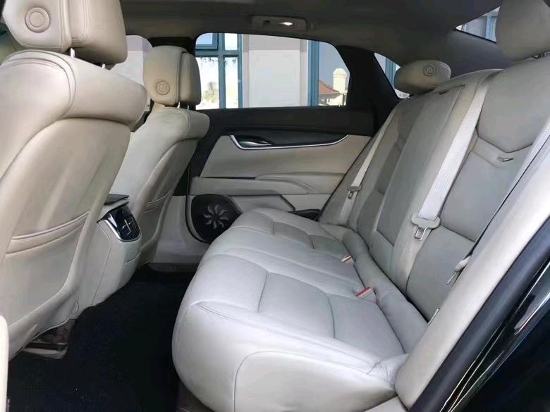 上海14年凯迪拉克XTS5