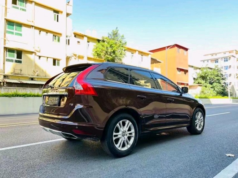 东莞16年沃尔沃XC608