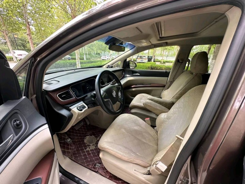 聊城16年别克GL84