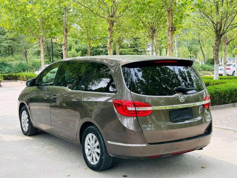 聊城16年别克GL88