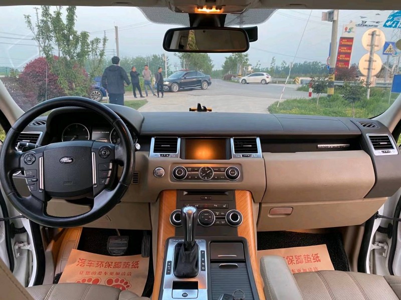 徐州12年路虎揽胜运动7