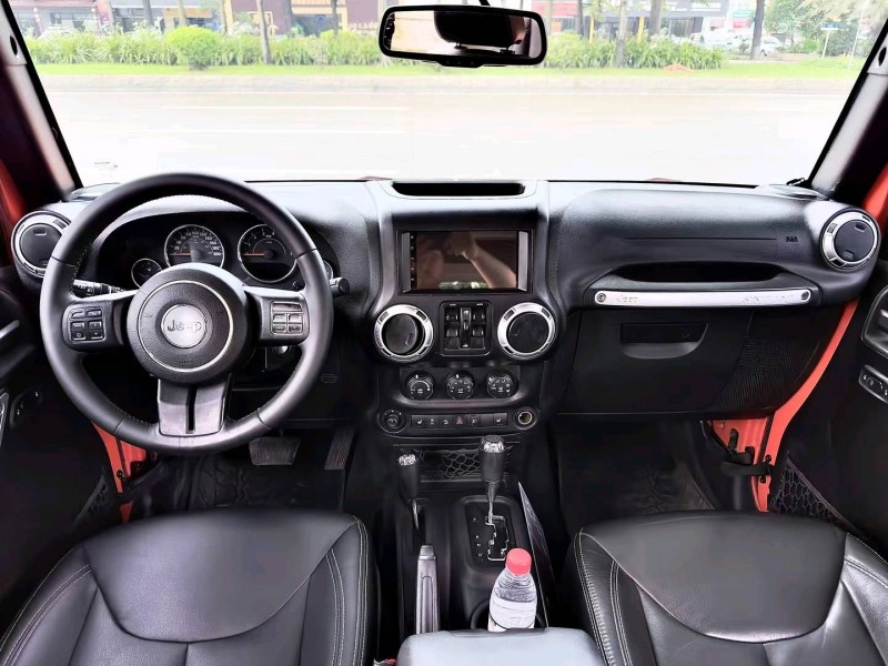 东莞15年Jeep牧马人5