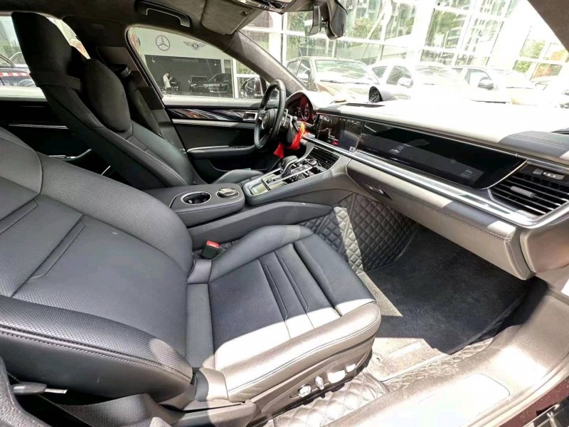 淮南21年保时捷帕拉梅拉5