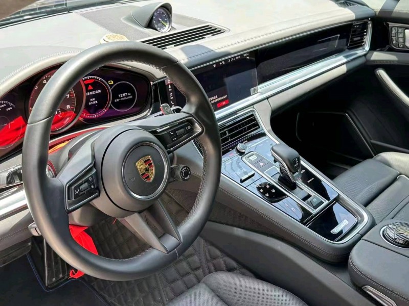 淮南21年保时捷帕拉梅拉8