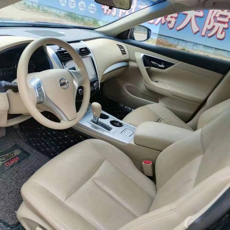 东营18年日产天籁4