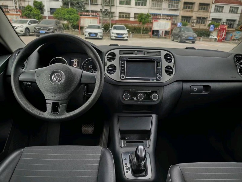 宜昌16年大众途观7