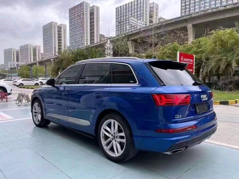 宜昌17年奥迪Q74