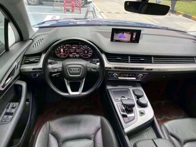 宜昌17年奥迪Q76