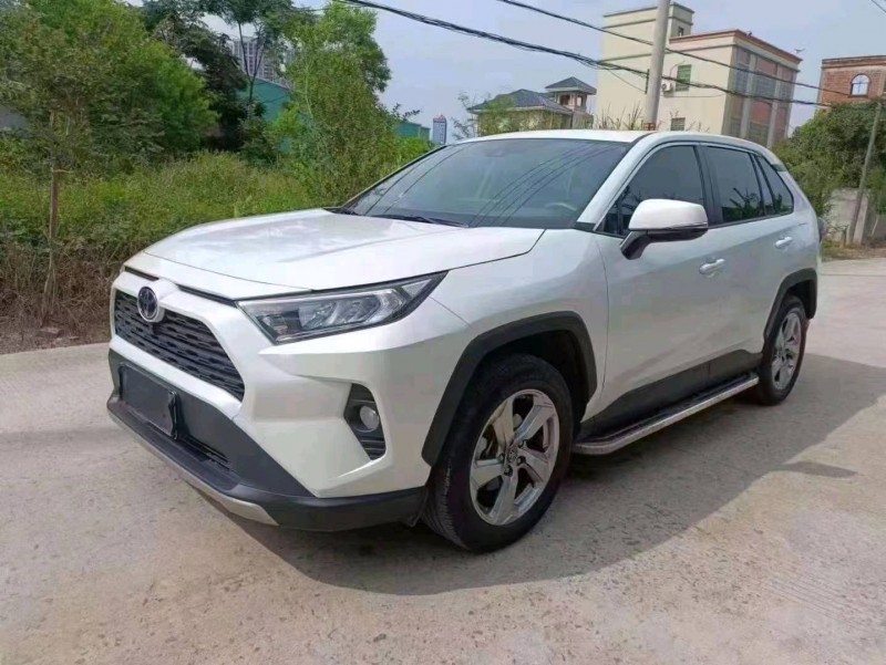 汕头22年丰田RAV46