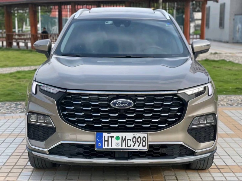 汕头21年福特领裕1