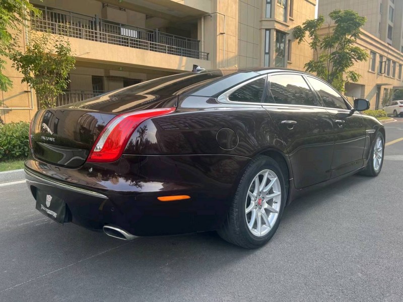 枣庄15年捷豹XJ8