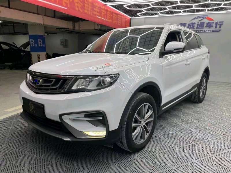 成都19年吉利博越3